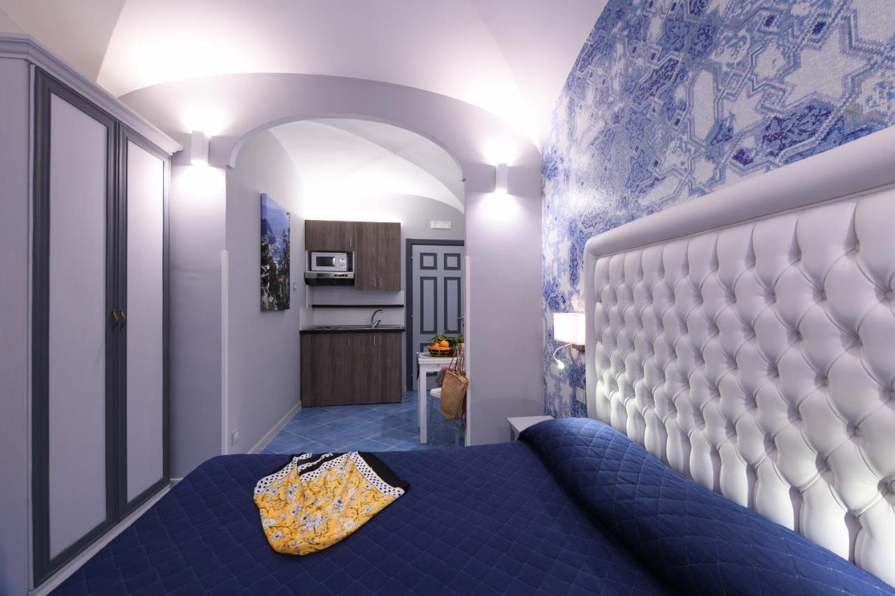 Aparthotel Casamalfi Centro Storico 2*